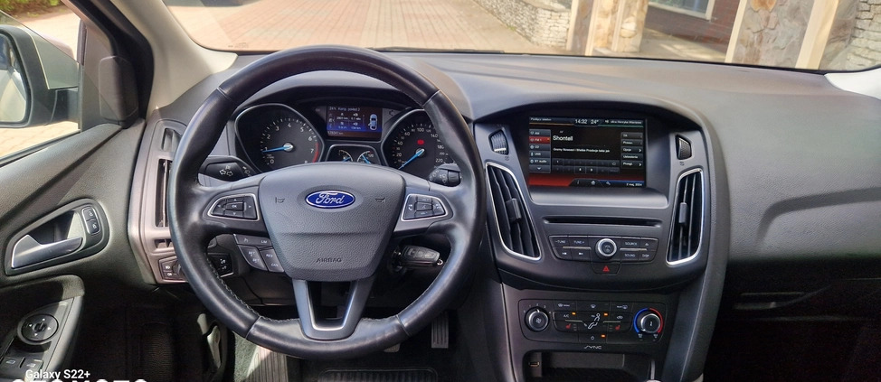 Ford Focus cena 33500 przebieg: 178341, rok produkcji 2016 z Tarczyn małe 631
